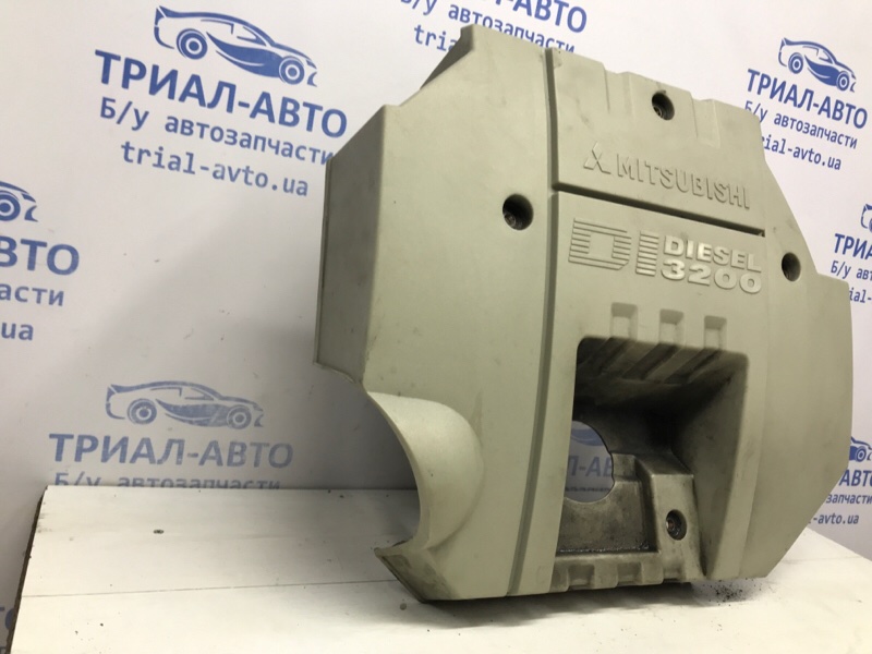 Декоративная крышка ДВС Mitsubishi Pajero Wagon 3 3.2 Дизель 4M41 Декоративная крышка ДВС Mitsubishi Pajero Wagon 3 3.2 Дизель 4M41