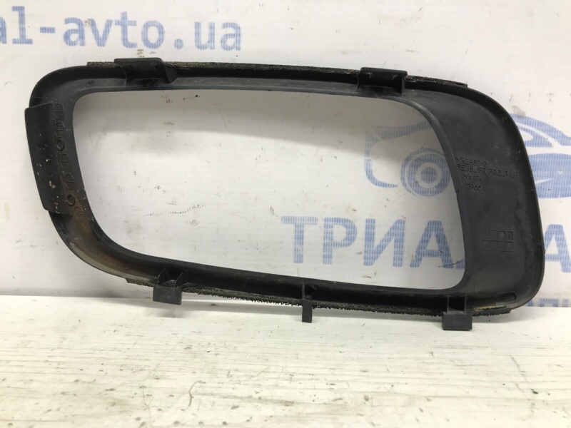 Решетка противотуманки левая Pajero Wagon 1999-2006 3 3.2 Дизель 4M41 Решетка противотуманки левая Pajero Wagon 1999-2006 3 3.2 Дизель 4M41