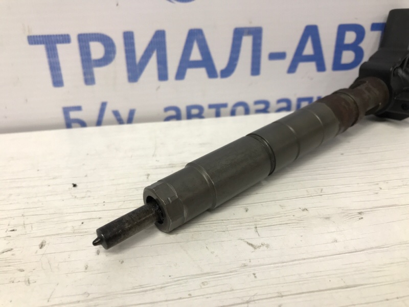 Форсунка топливная Sorento 2009-2014 XM 2.2 diesel D4HB Форсунка топливная Sorento 2009-2014 XM 2.2 diesel D4HB