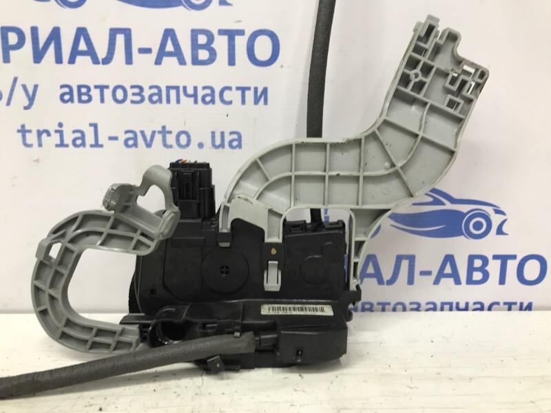 Замок двери задний правый Sportage 2010-2016 SL 2.0 diesel D4HA