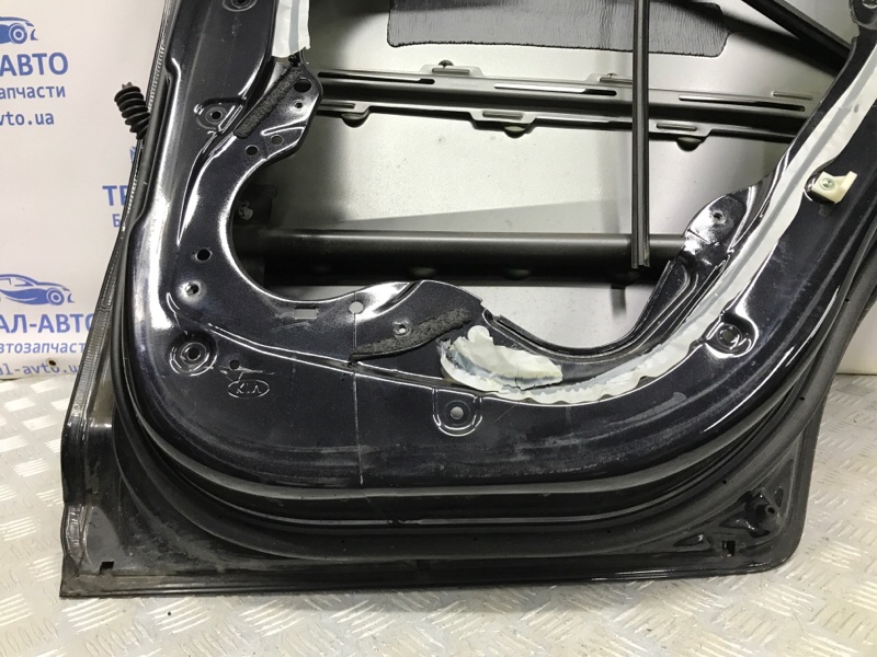 Дверь задняя правая Sportage 2010-2016 SL 2.0 diesel D4HA Дверь задняя правая Sportage 2010-2016 SL 2.0 diesel D4HA