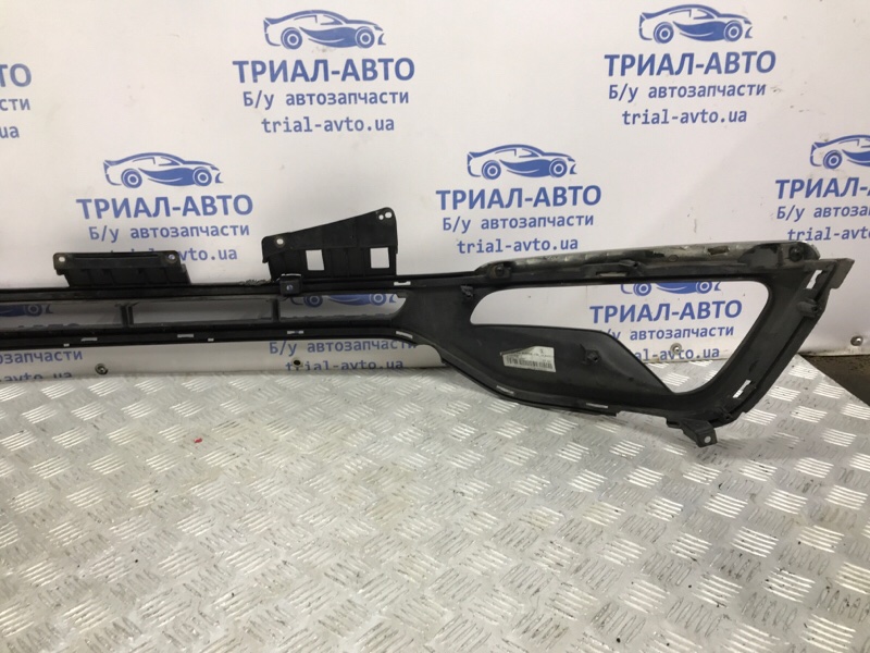 Решетка бампера центральная Sportage 2010-2016 SL 2.0 diesel D4HA Решетка бампера центральная Sportage 2010-2016 SL 2.0 diesel D4HA
