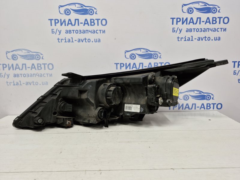 Фара правая Ксенон Sportage 2010-2016 SL 2.0 diesel D4HA