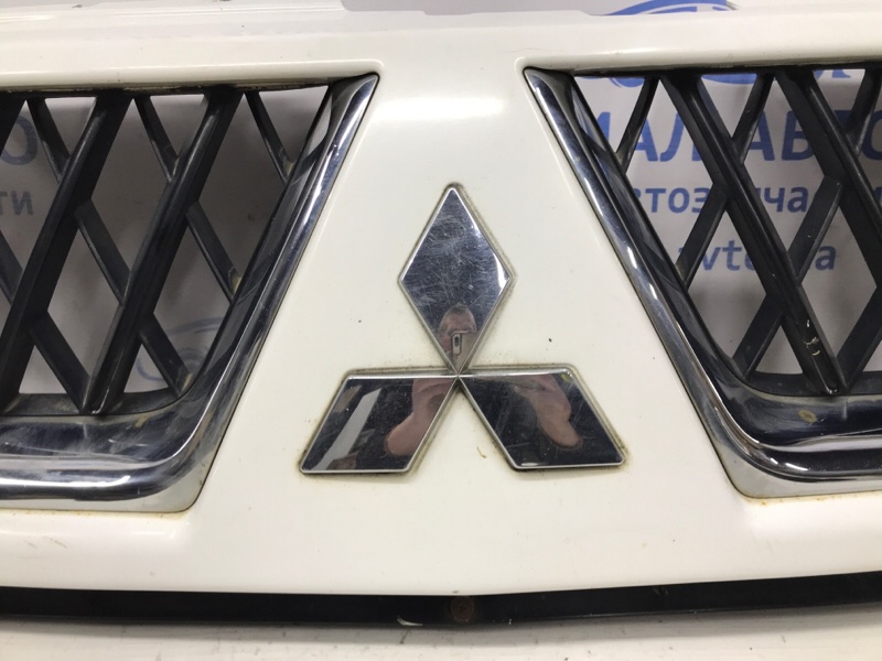 Решетка радиатора Pajero Sport 1996-2008 K9 2.5 Diesel 4D56 МКПП Решетка радиатора Pajero Sport 1996-2008 K9 2.5 Diesel 4D56 МКПП