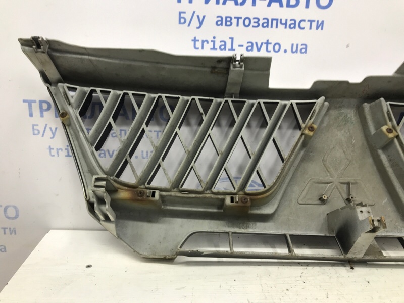 Решетка радиатора Pajero Sport 1996-2008 K9 2.5 Diesel 4D56 МКПП Решетка радиатора Pajero Sport 1996-2008 K9 2.5 Diesel 4D56 МКПП