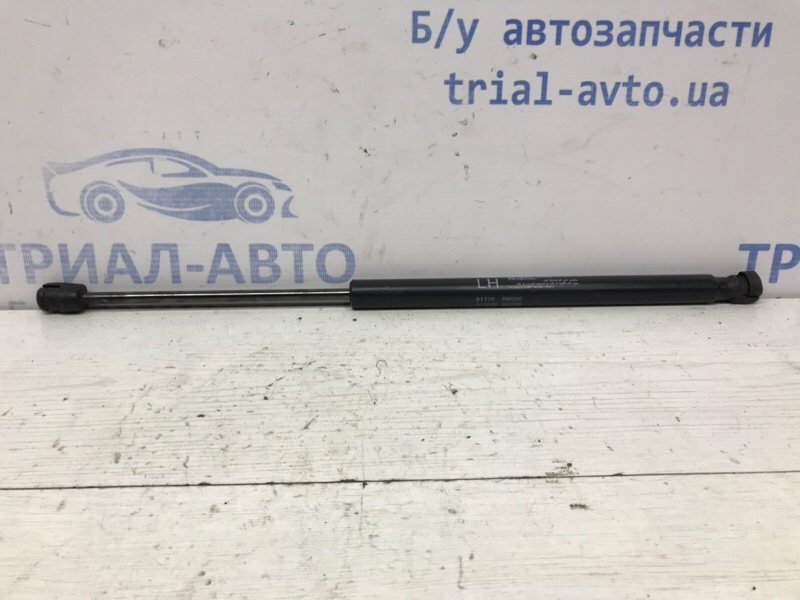 Амортизатор крышки багажника KIA Sportage 2010-2016 SL 2.0 diesel D4HA 817703W000 Б/У