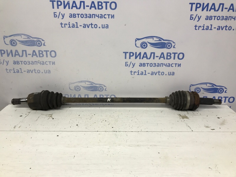 Привод задний KIA Sportage 2010-2016 SL 2.0 diesel D4HA 496002Y000 Б/У
