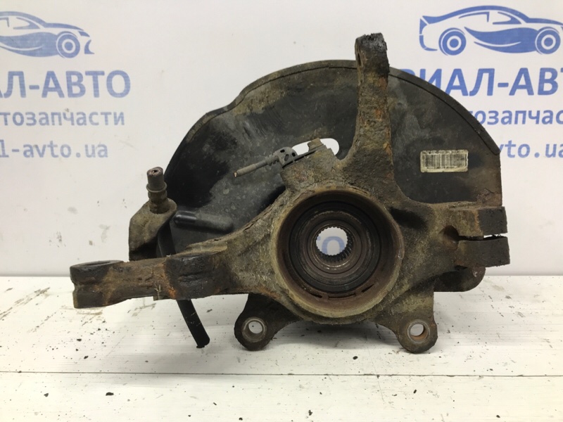 Кулак поворотный правый со ступицей KIA Sportage 2010-2016 SL 2.0 diesel D4HA 517163U001 Б/У