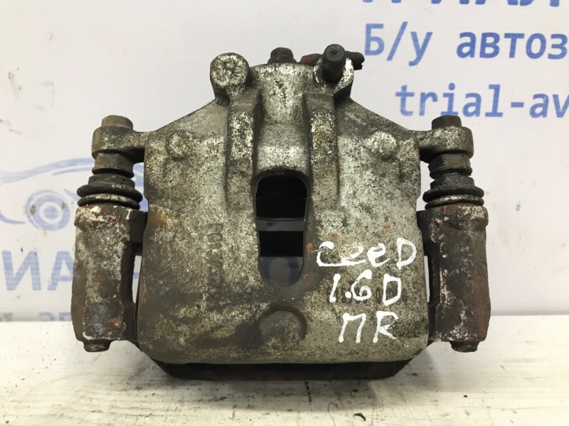 Суппорт передний правый KIA Ceed 2006-2012 ED 1.6 diesel D4FB 581301H000 Б/У