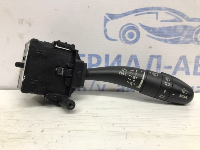 Переключатель подрулевой правый(дворники) KIA Ceed 2006-2012 ED 1.6 diesel D4FB 934201H200 Б/У