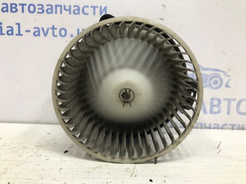 Моторчик печки Pajero Sport 1996-2008 K9 2.5 Diesel 4D56 МКПП