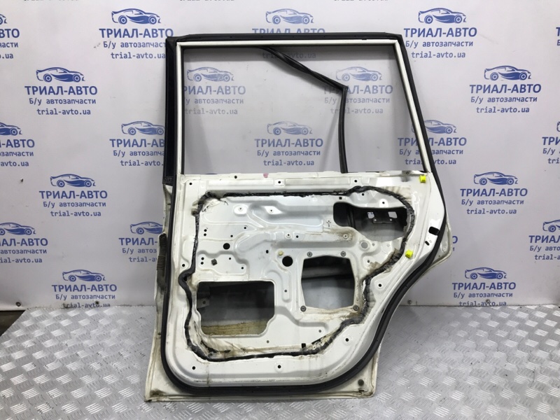 Дверь задняя правая Pajero Sport 1996-2008 K9 2.5 Diesel 4D56 МКПП