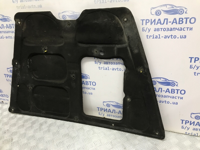Обшивка капота Mitsubishi Pajero Sport K9 2.5 Diesel 4D56 МКПП