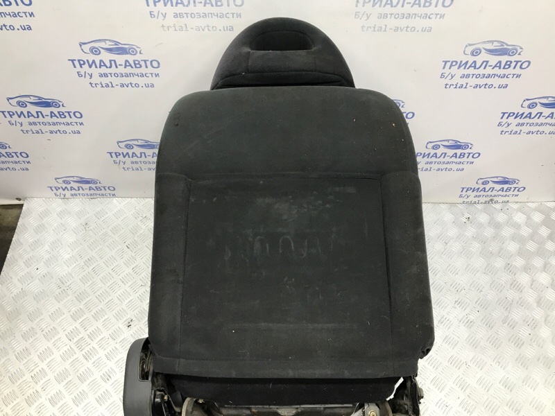 Сиденье переднее левое Pajero Sport 1996-2008 K9 2.5 Diesel 4D56 МКПП