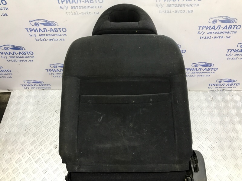 Сиденье переднее правое Pajero Sport 1996-2008 K9 2.5 Diesel 4D56 МКПП
