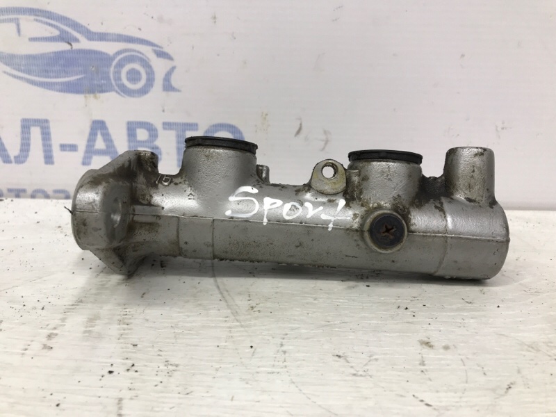 Тормозной цилиндр главный Mitsubishi Pajero Sport 1996-2008 K9 2.5 Diesel 4D56 МКПП MB699830 Б/У
