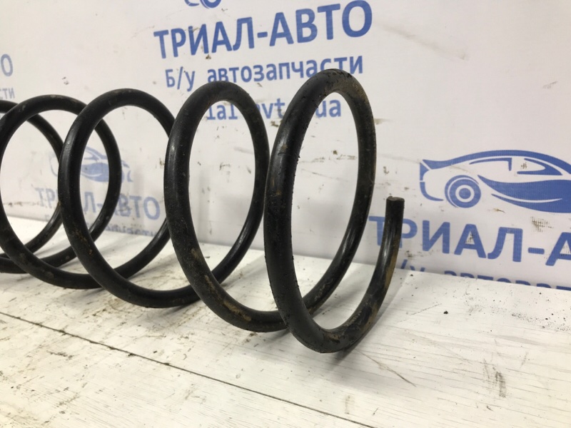 Пружина задняя Mitsubishi Pajero Sport K9 2.5 Diesel 4D56 МКПП