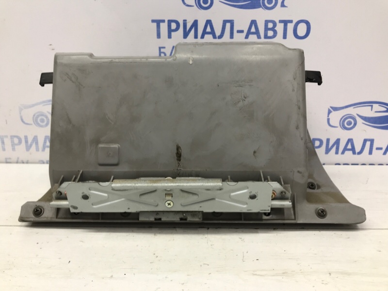 Бардачок Mitsubishi Pajero Sport K9 2.5 Diesel 4D56 МКПП