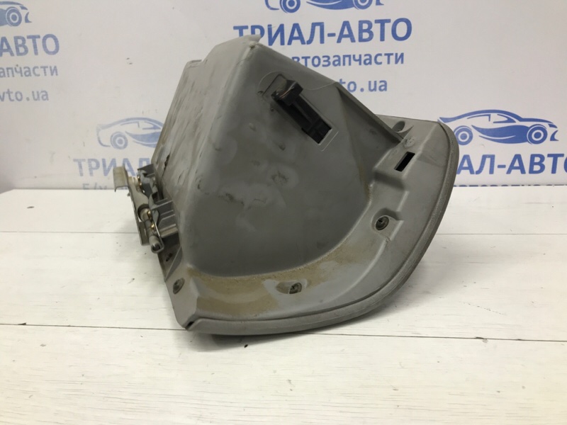 Бардачок Pajero Sport 1996-2008 K9 2.5 Diesel 4D56 МКПП