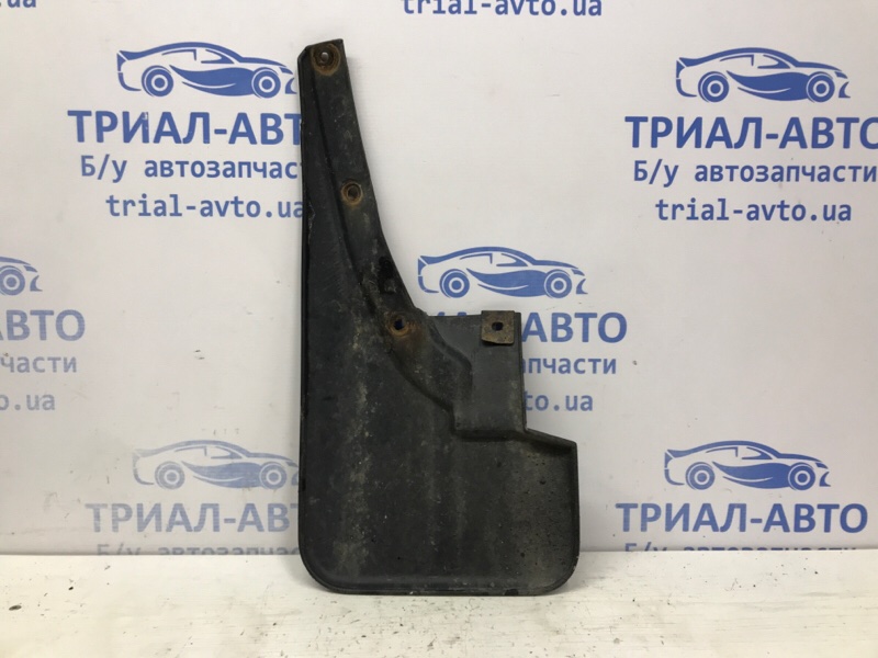Брызговик задний правый Mitsubishi Pajero Sport K9 2.5 Diesel 4D56 МКПП