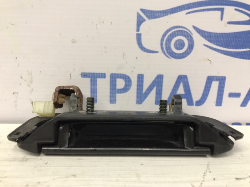 Ручка двери внешняя передняя левая Mitsubishi Pajero Sport K9 2.5 Diesel 4D56 МКПП