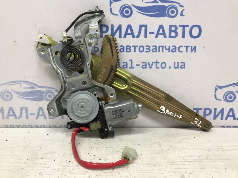 Стеклоподъемник задний левый Mitsubishi Pajero Sport 1996-2008 K9 2.5 Diesel 4D56 МКПП MR335005 Б/У