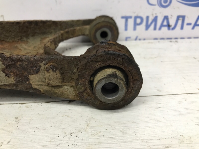 Рычаг задней подвески продольный левый Subaru Outback BS 2.0 diesel EE20Z