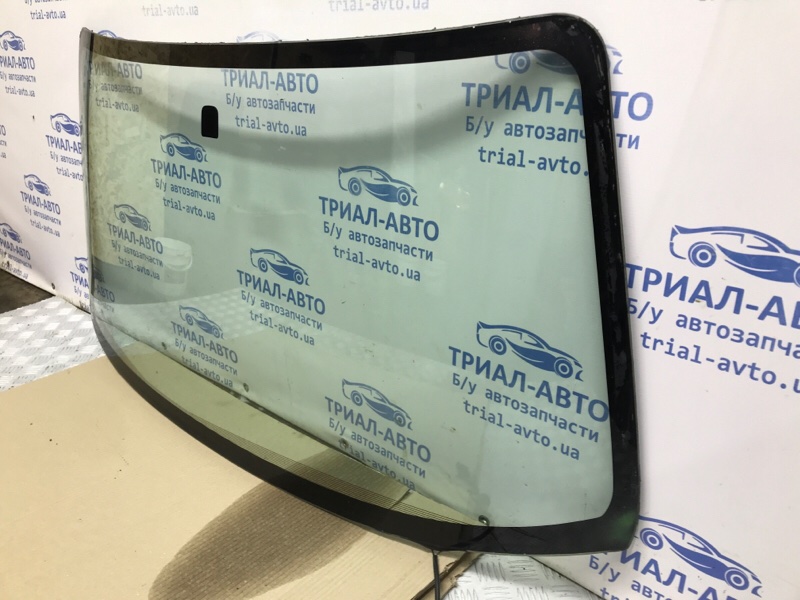 Стекло лобовое Mitsubishi Pajero Sport K9 2.5 Diesel 4D56 МКПП