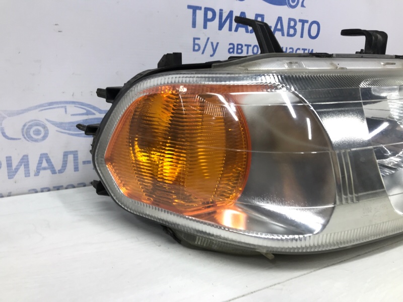 Фара правая галоген Pajero Sport 1996-2008 K9 2.5 Diesel 4D56 МКПП