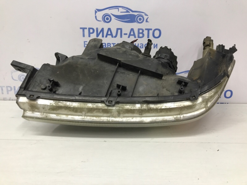 Фара правая галоген Pajero Sport 1996-2008 K9 2.5 Diesel 4D56 МКПП