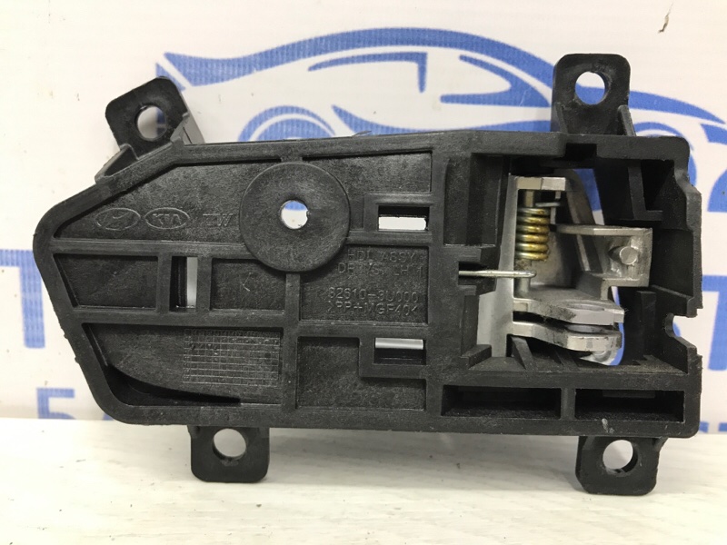 Ручка двери внутренняя левая KIA Sportage SL 2.0 diesel D4HA