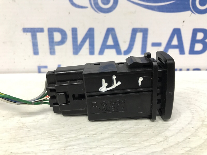 Кнопка подогрева Prado 2002-2009 J120 3.0 Diesel 1KDFTV