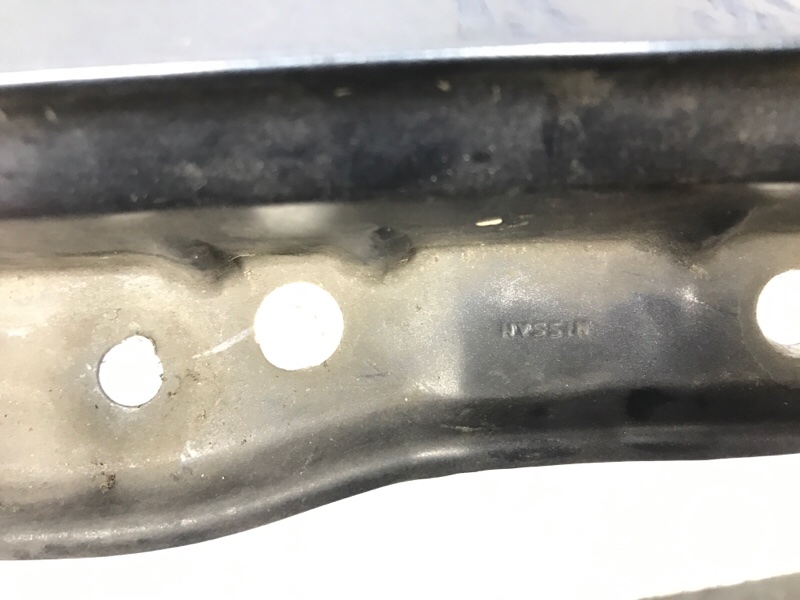 Крыло переднее правое Juke 2010-2019 F15 1.6 turbo MR16DDT