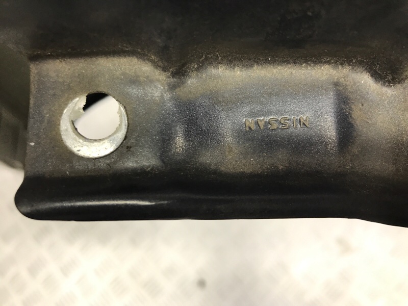 Крыло переднее левое Juke 2010-2019 F15 1.6 turbo MR16DDT