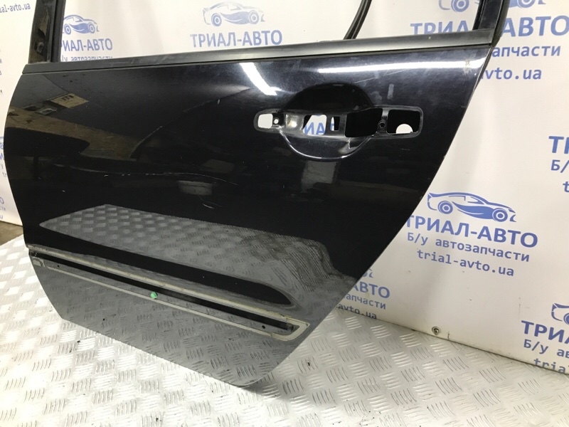 Дверь задняя левая Lancer 2003-2009 9 1.6 бензин 4G18