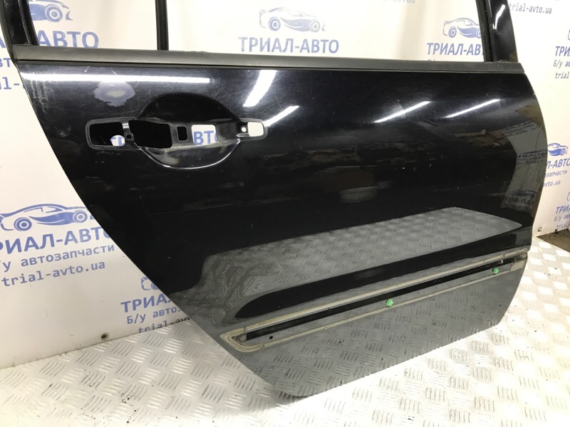 Дверь задняя правая Mitsubishi Lancer 9 1.6 бензин 4G18
