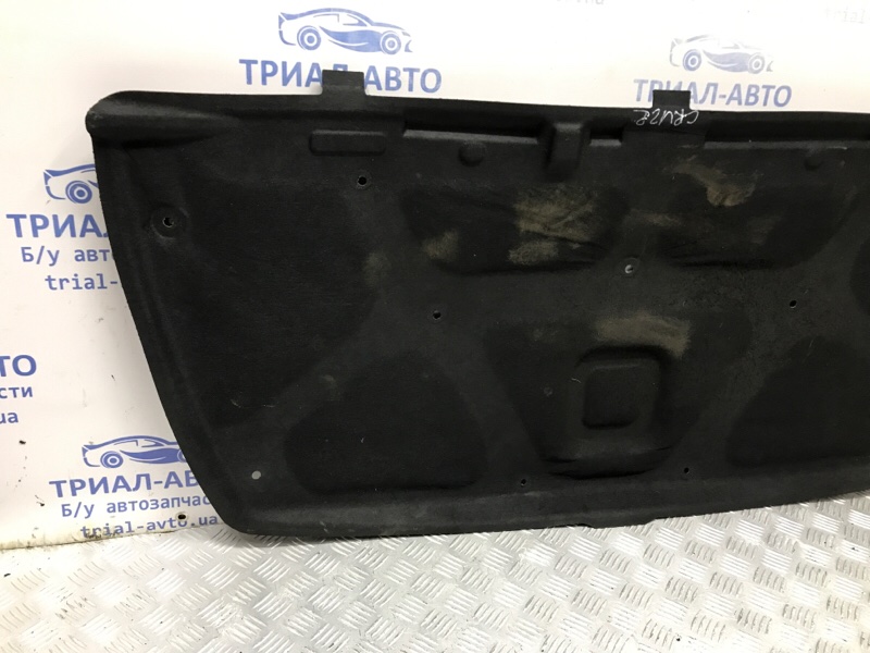 Обшивка капота Cruze 2009-2016 J300 1.8