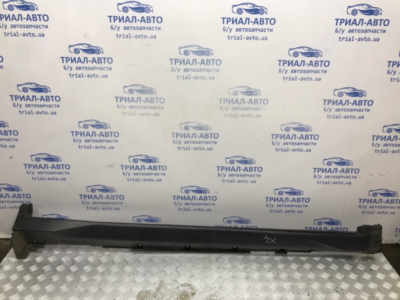 Накладка порога внешняя правая Nissan X-Trail 2014-2021 T32 1.6 diesel R9M 768504ce0a Б/У