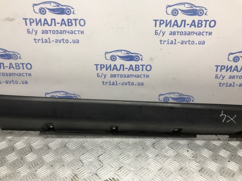 Накладка порога внешняя правая Nissan X-Trail T32 1.6 diesel R9M