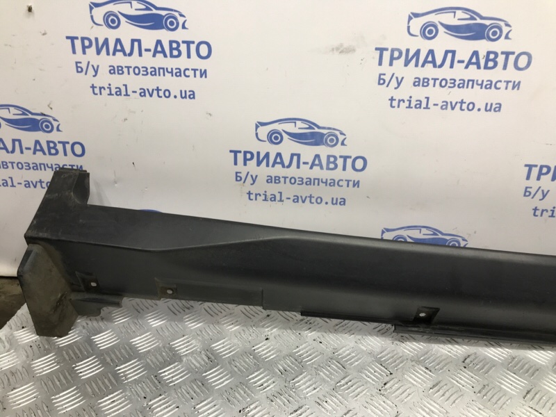 Накладка порога внешняя правая X-Trail 2014-2021 T32 1.6 diesel R9M