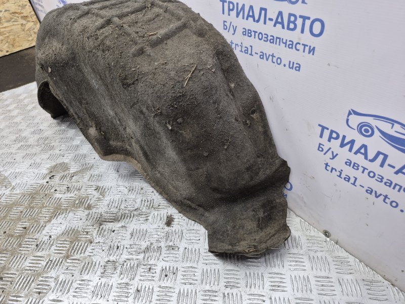 Подкрылок задний правый X-Trail 2014-2021 T32 1.6 diesel R9M