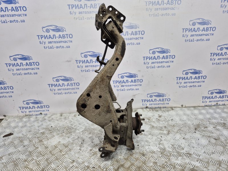 Рычаг задней подвески продольный левый X-Trail 2014-2021 T32 1.6 diesel R9M