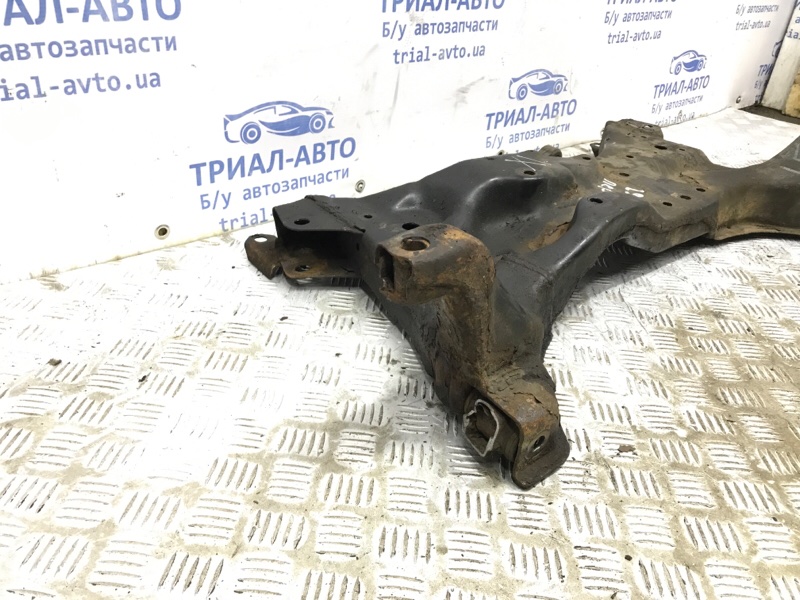 Балка передней подвески Mitsubishi Lancer 9 1.6 бензин 4G18