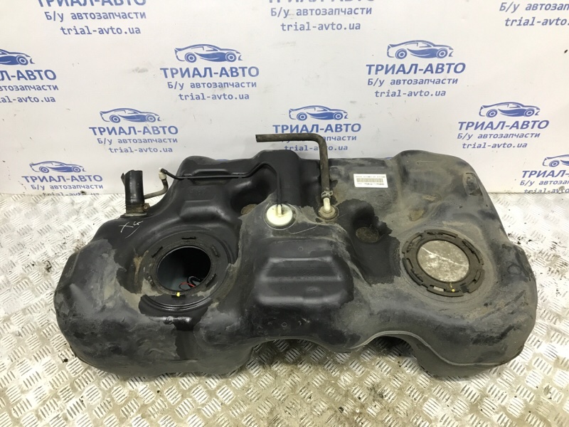 Бак топливный пластик Nissan X-Trail 2014-2021 T32 1.6 diesel R9M 172024CM2B Б/У
