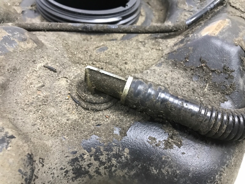 Бак топливный пластик Juke 2010-2019 F15 1.6 turbo MR16DDT