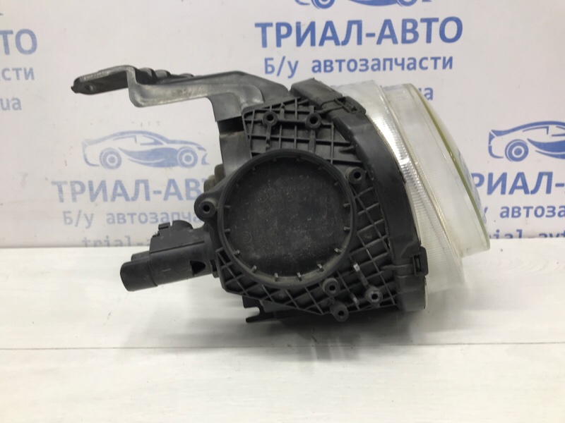 Фара правая галоген Juke 2010-2019 F15 1.6 turbo MR16DDT