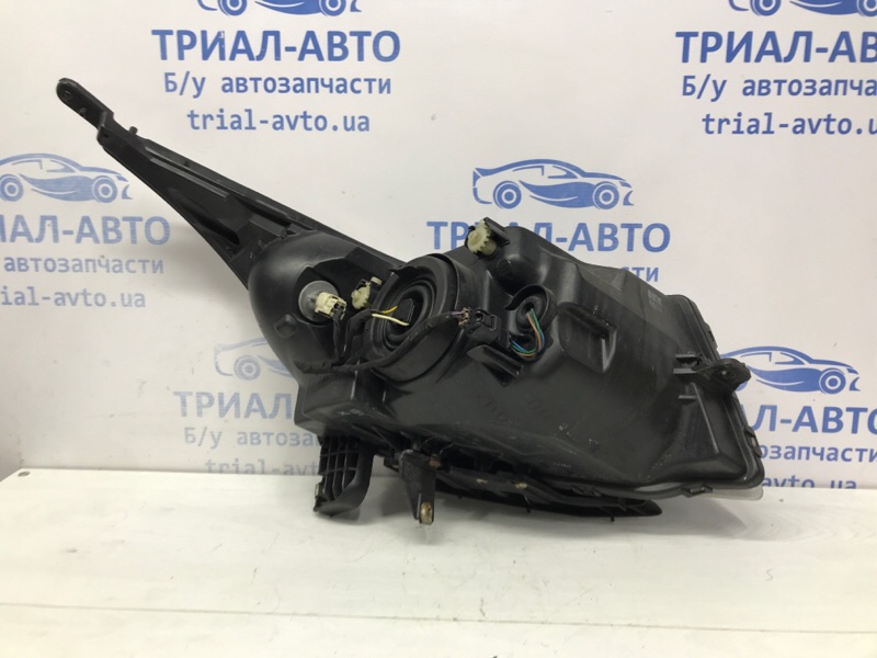 Фара левая галоген Cruze 2009-2016 J300 1.8
