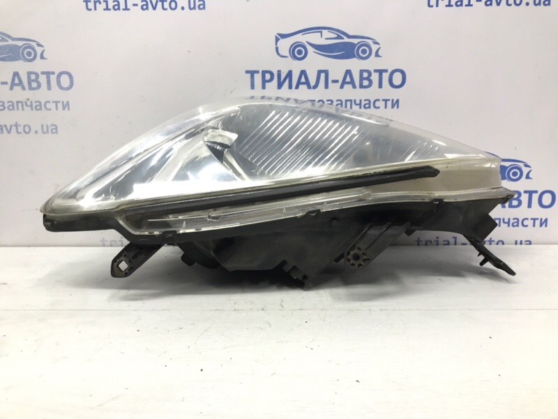 Фара левая галоген Lancer 2003-2009 9 1.6 бензин 4G18