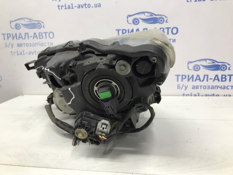 Фара правая галоген X-Trail 2014-2021 T32 1.6 diesel R9M
