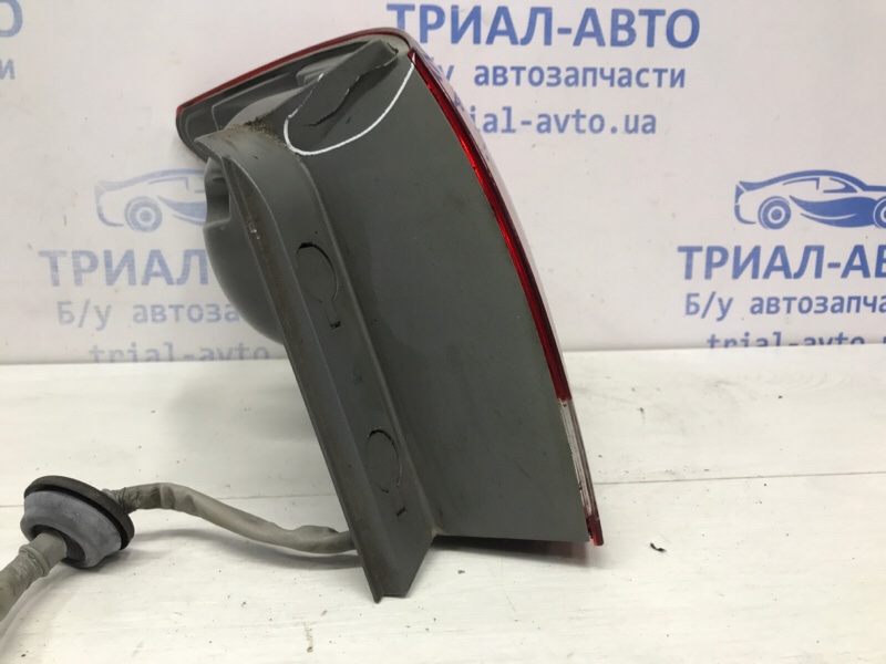 Фонарь задний внешний правый Cruze 2009-2016 J300 1.8